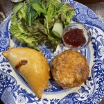 Tea Room Grand Tour - 