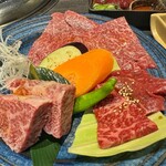 蔓牛焼肉 太田家 - 上焼肉定食¥1,980