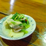 食事処 山小屋 - お漬物　サービス