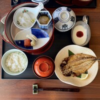 日本料理 初海 - 