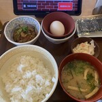 すき家 - 料理写真:牛たまかけ朝食　¥390(税込)