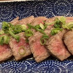 酒趣 - 仙台牛もも肉のたたき