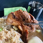 RAMEN HITONI YASASHIKU - 【国産豚ラーメン＝塊肉】