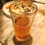 REVO BREWING - REVO BREWING　ペールエール、写真撮り忘れて半分飲んでしまった図