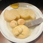 おかめ - 大根、鶏つくね、こんにゃく、餅巾着