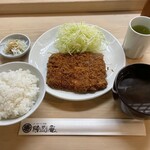 Katsuretsuan - 勝烈定食　1800円