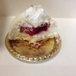 レピス・ドゥ・ラビ - レアチーズケーキさらに断面