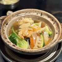 中國名菜 龍坊 代官山店 - 海鮮と野菜のアツアツ土鍋ご飯