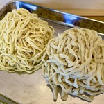 麺屋 寿 - 麺は当店オリジナルの特注麺