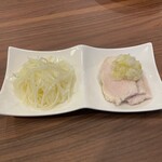 Chainizu Bisutoro Kagari - 前菜二種盛り