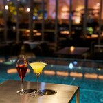 Poolside Restaurant WaterHole - 