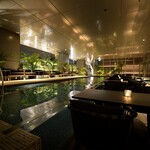 Poolside Restaurant WaterHole - 