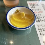 大昇楼 - 沢庵と搾菜