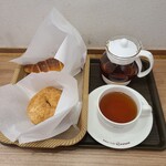 Bakery Cafe Crown - グラタンは10分後