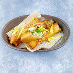 Western-style fried spring rolls with snow crab and rape blossom part-fillo