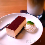 SOLARICA.e cafe - ケーキセットのティラミス