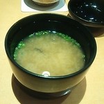 Suzu - お味噌汁
      