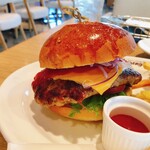 Merengue 鹿島店 - チーズバーガー