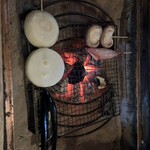 Irorichaya - 囲炉裏で焼いてる途中