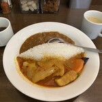 トプカ - 盛合せA   牛すじカレー&印度ポークカレー　¥1550