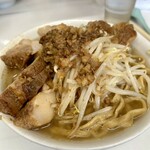 ラーメン荘 歴史を刻め - 豚ラーメン並、にんにく無し(麺300g)  1200円