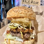 飯chan.D1 錦糸町 BBQビアガーデン&ハンバーガー - タコスバーガー