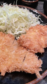 Tontake - Mixかつランチ(1,200円)のチキンかつ