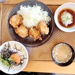 Kara yoshi - おろしから揚げ定食4個　870円
                ミニ明太子ご飯変更　220円