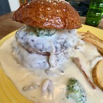 イル フロッグス - 「ガーリックホワイトソースバーガー」(1815円)