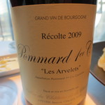 オーグードゥジュール ヌーヴェルエール - ブルゴーニュの赤ワインが合わされました。