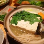 居酒屋 港や - 湯豆腐