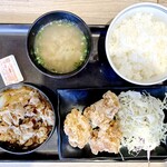 吉野家 - 牛皿･から揚げ定食　908円