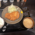 とんかつ 美とん - 豚カツ瓢上ロースかつ定食