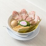 中華雞肉蕎麥面 【鹽】 (煮雞蛋·海苔·無)