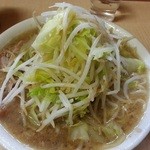 ラーメン二郎 - ラーメン（小）、コール「無しで！」