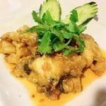 Stir-fried white fish and celery with ginger