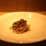 RISTORANTE IL NODO - キタッラ ホタルイカ 蕗の薹