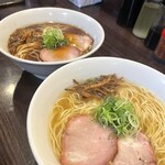 かしわぎ - 塩ラーメンと醤油ラーメン！！