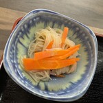 まる土鍋炊きごはん - 副菜　酢の物？