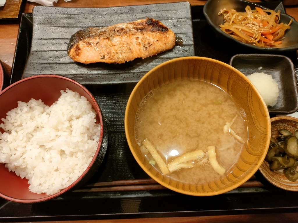 写真 : しんぱち食堂 心斎橋店 - 心斎橋/日本料理 | 食べログ
