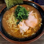 神田ラーメン わいず - ラーメン（大盛り）