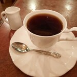 珈琲館 ロックヴィラ - サイフォンで1杯ずつ丁寧に淹れて下さるコーヒーは、程よい苦味であっさり軽やかな味