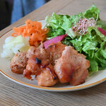 MOVE CAFE - 【MOVEのランチプレート＠税込1,450円】チキンのみそ照り焼き