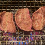 黒毛和牛・生ホルモン まうん - 