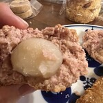 菓子屋 シノノメ - スコーンの中に求肥とあんが。春限定