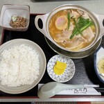 丸の内食堂 - キムチ鍋定食