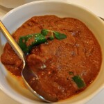 インディアンレストラン西麻布 by KENBOKKE - ヴィンダルーはスパイスたっぷり！