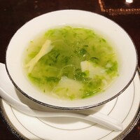 中国料亭 翠鳳 上野本店 - フカヒレスープ