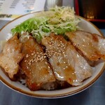 Namie Nikushokudou - 豚丼のアップ