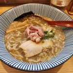 焼きあご塩らー麺 たかはし - 